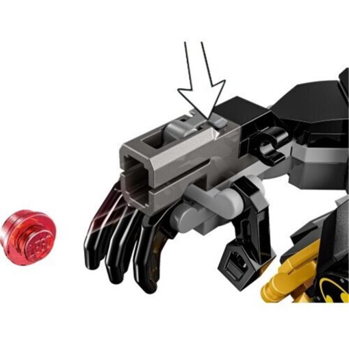 LEGO® DC Batman™: Batman Mech Armor - Image 6